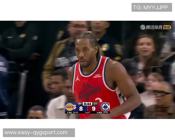 莱昂纳德半场状态火热三分球连中五记砍下18分助球队争胜